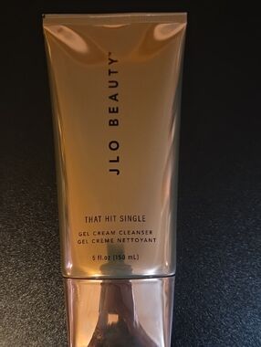 JLO Beauty That Hit Single           Gel Cream Cleanser